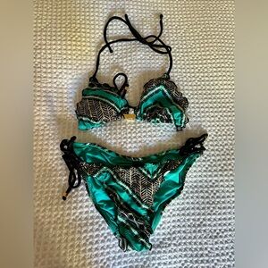 ViX Paula Hermanny Bikini Set. Top is a small and bottom is a medium.